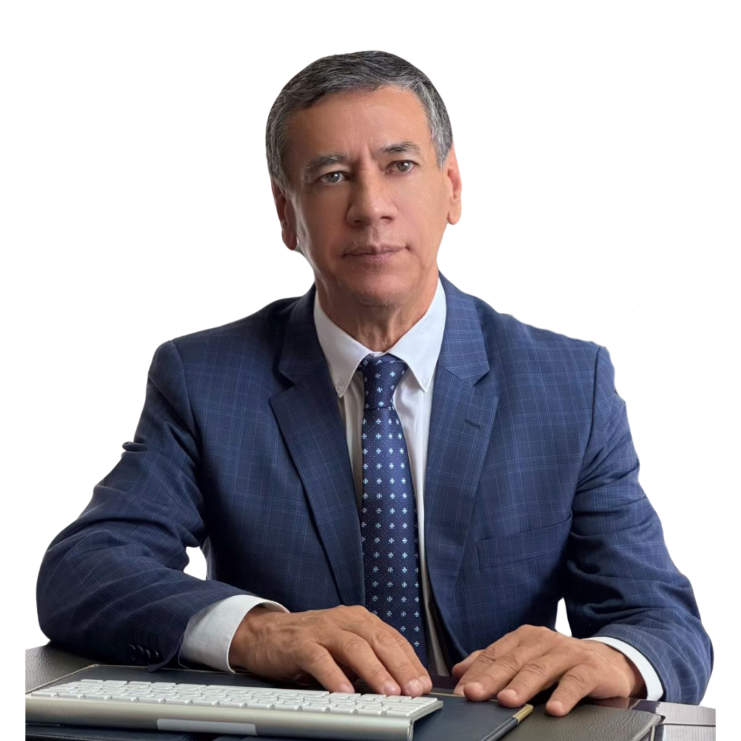Dr. Máximo Vicente Torres Guaicha